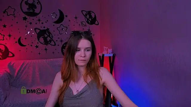 angie_foxy1 live cam on StripChat