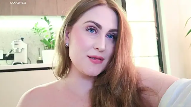 Miss_Magic_Eyes_