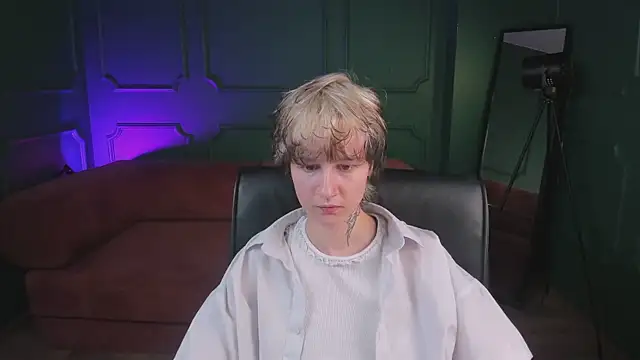 Senpai_Sins webcam