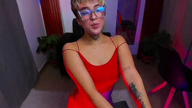 Rebeka-baker webcam