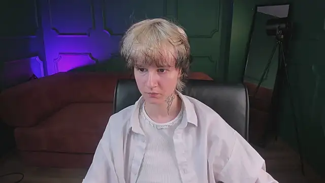 Senpai_Sins webcam