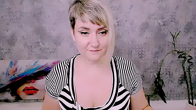 Djullia webcam