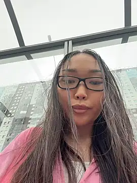 trytomakememoam webcam