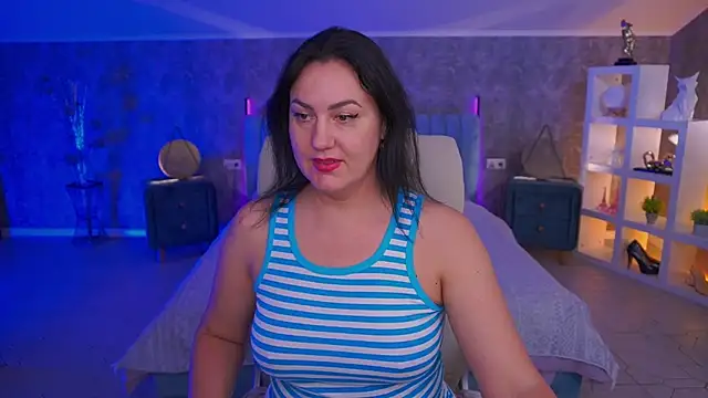 VelvetLuck webcam