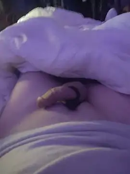 Cummaker69 webcam