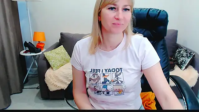 Incredible_Ariela webcam
