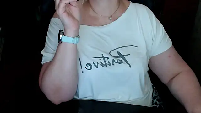 AlisaHot55 webcam