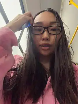 trytomakememoam webcam