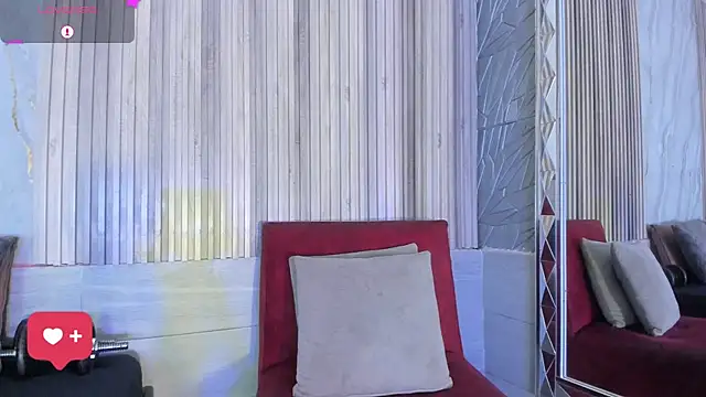 BriannaChelsea webcam