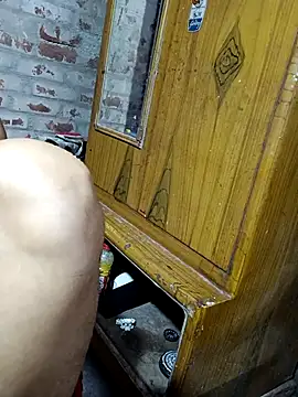 DipaliAliya webcam