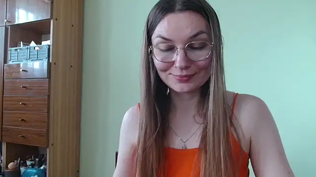 LooveELLYx webcam