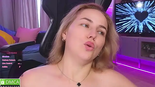Mira_Mermayd webcam