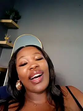 SWEETDOLLY29XX webcam