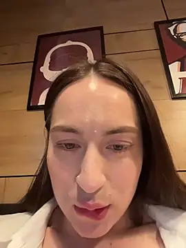 Holly_Play