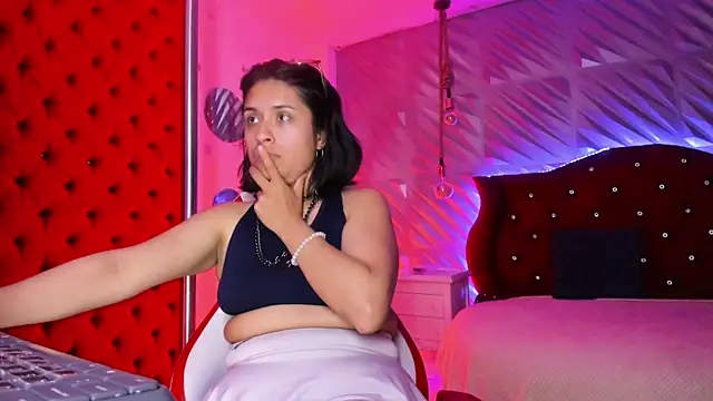 Roxanne_Han webcam