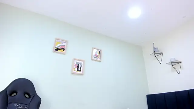 mayaevansmg webcam