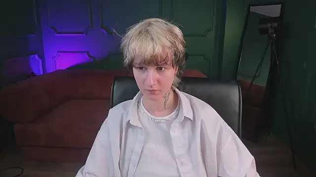 Senpai_Sins webcam