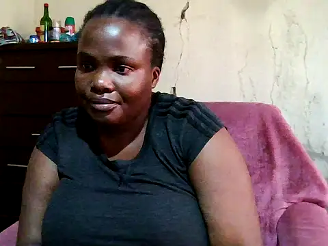 sexybigboobz webcam