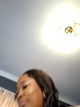 SWEETDOLLY29XX webcam