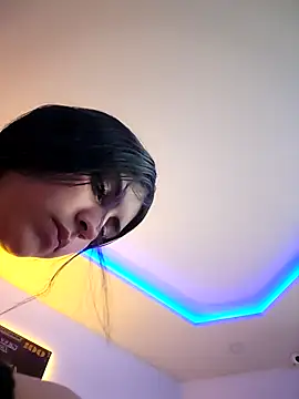 MishRaven webcam