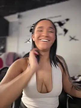 Isabella-Teen webcam