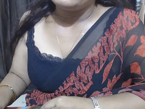 Kudi_Kiyara webcam