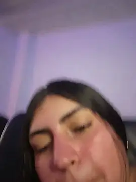 MishRaven webcam