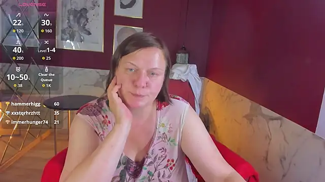 KellyPerfection webcam