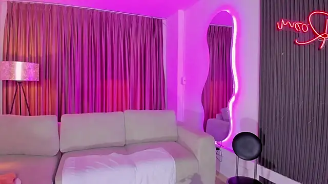 Leah_Grey webcam