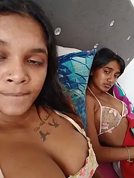 Indianqueen03 webcam