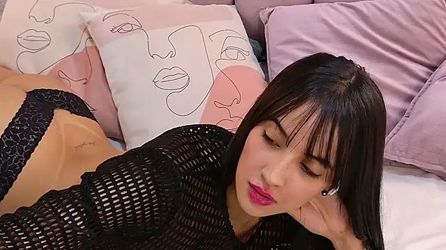 LeenaBrown webcam