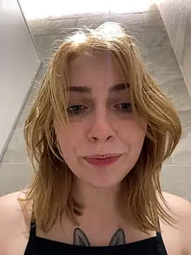 Sunny___Bunny webcam