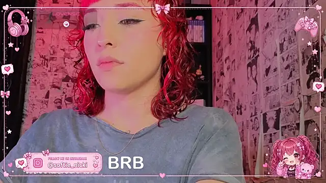 NickiYoung webcam