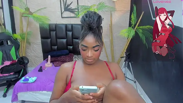 alana_bonny webcam