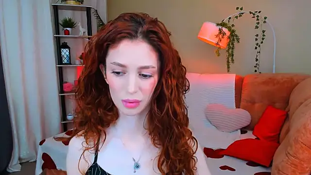 ChristinaConteeree webcam