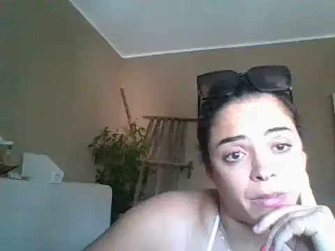ITALIANASISIXX webcam