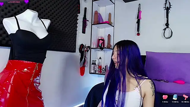 karlamoon23 webcam