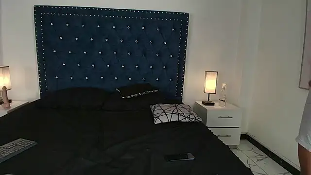 Damian_and_roxanne webcam