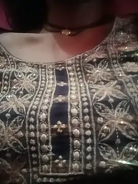 Sonali_-Bendre webcam