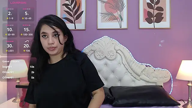 YayaQueen webcam