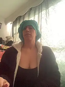 HeyAmaraa webcam