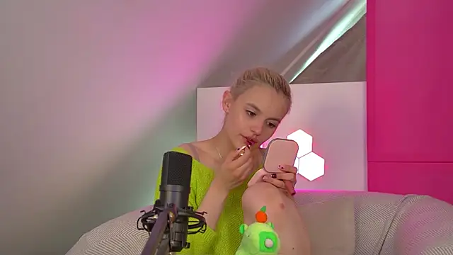 LeaLamour webcam
