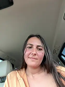 BrunetteNymph webcam