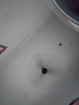 TinyBoy27 webcam
