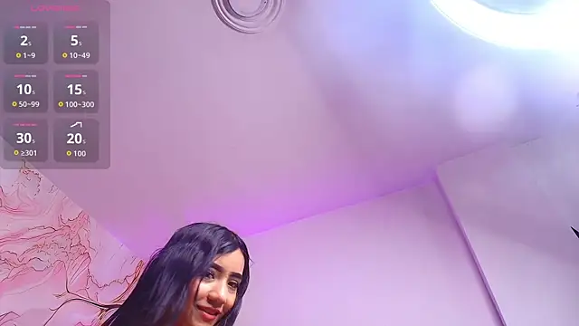 luucy_18 webcam