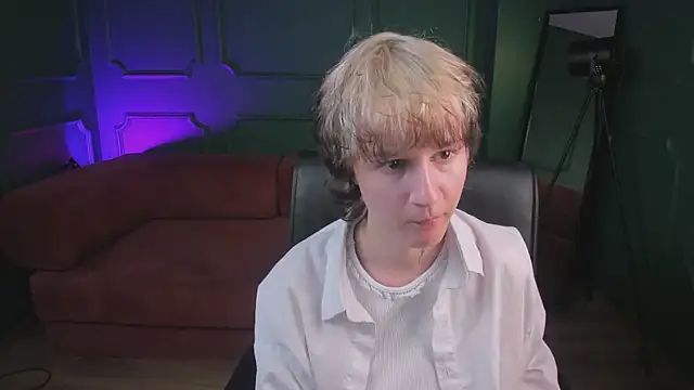 Senpai_Sins webcam