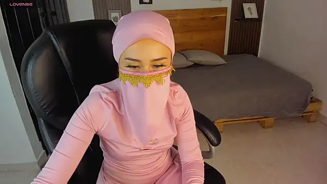 Safiya__ webcam