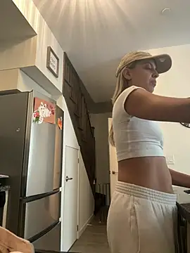 mellybearzzz webcam