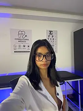Annacherry7_ webcam
