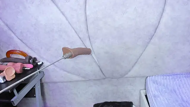HornySlut69_ webcam
